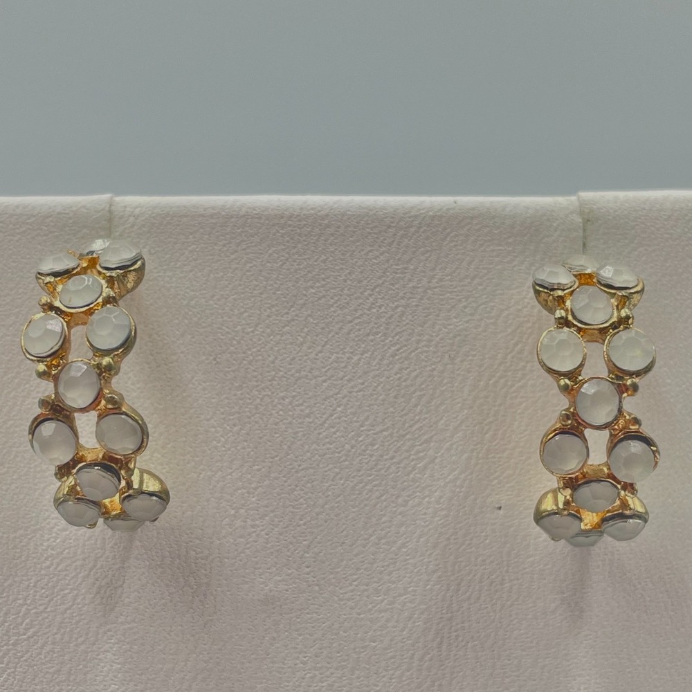 Vintage Y2K Gold Tone White Matte Resin Rhinestone Half Hoop Post Earrings Retro
